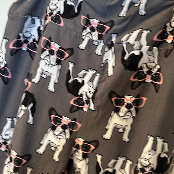Boston Terrier with sunglasses leggings. TC - Picture 2 of 4